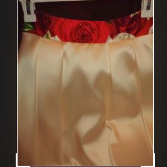 Camille La Vie Two Piece Formal - Picture 4 of 7